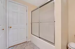 28 Rosewood Cir, Sanford, ME 04083 - Photo 12