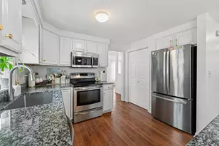 10 Aspen Dr, Saco, ME 04072 - Photo 20