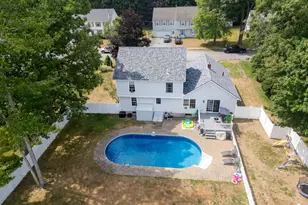 10 Aspen Dr, Saco, ME 04072 - Photo 8