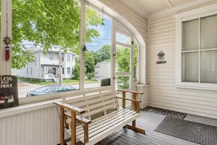 342 Turner St, Auburn, ME 04210 - Photo 2