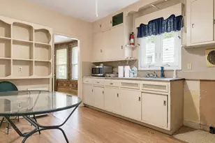 342 Turner St, Auburn, ME 04210 - Photo 8