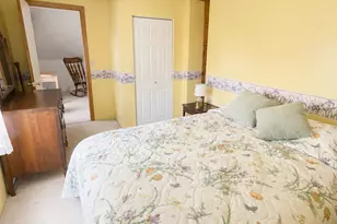 31 Spruce St, East Millinocket, ME 04430 - Photo 14