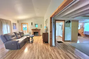 520 Smithfield Rd, Oakland, ME 04963 - Photo 10
