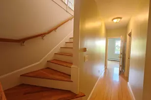 52 Maple St, Portland, ME 04101 - Photo 8