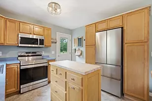 9 Moffett Rd, Limerick, ME 04048 - Photo 10