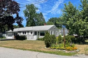 4 Pleasant View Dr, Saco, ME 04072 - Photo 1