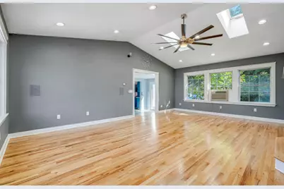 11 Upland Avenue, Portland, ME 04103 - Photo 10
