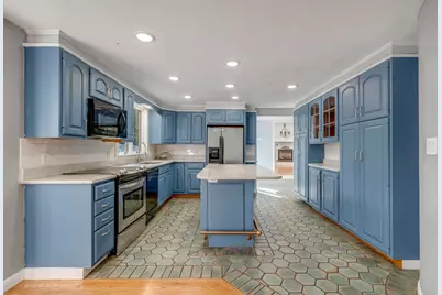 11 Upland Avenue, Portland, ME 04103 - Photo 12