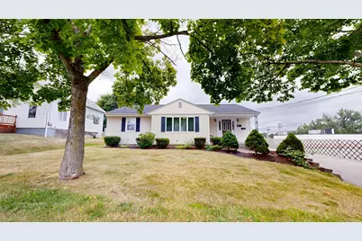 9 Scribner Boulevard, Lewiston, ME 04240 - Photo 2