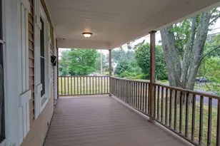 24 Rowe Ave, Portland, ME 04102 - Photo 26