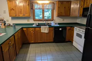 101 Blueberry Ln, Gray, ME 04039 - Photo 10