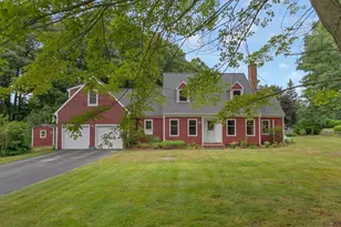 28 Waterhouse Rd, Cape Elizabeth, ME 04107 - Photo 2