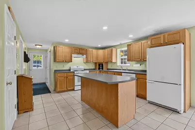 152 Sand Pond Road, Sanford, ME 04073 - Photo 8