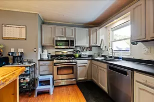 21 Old Windsor Rd, China, ME 04358 - Photo 8