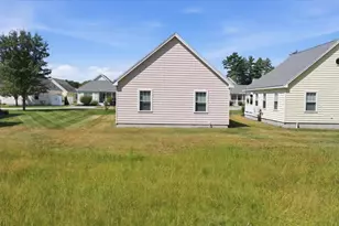 12 Summer Winds Dr, Old Orchard Beach, ME 04064 - Photo 6
