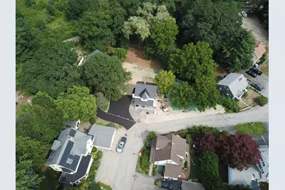34 Traip Avenue, Kittery, ME 03904 - Photo 1