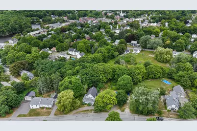 36 Deane Street, Ellsworth, ME 04605 - Photo 4