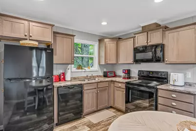 117 Sparrow Drive, Augusta, ME 04330 - Photo 10