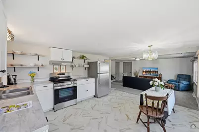 23 Beckett Street, Lewiston, ME 04240 - Photo 8