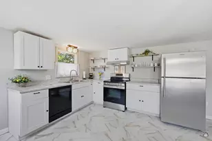 23 Beckett St, Lewiston, ME 04240 - Photo 10