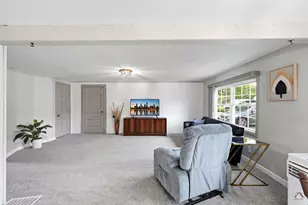 23 Beckett St, Lewiston, ME 04240 - Photo 16