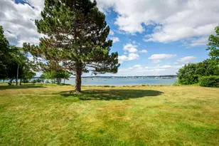 71 Jameson Point Rd, Rockland, ME 04841 - Photo 2