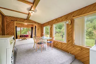 551 U S 2 Wilton Rd, Wilton, ME 04294 - Photo 10