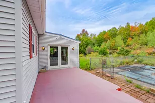 551 U S 2 Wilton Rd, Wilton, ME 04294 - Photo 8