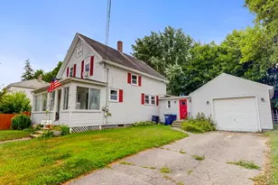 184 Whitney St, Auburn, ME 04210 - Photo 1