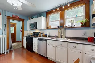 184 Whitney St, Auburn, ME 04210 - Photo 12