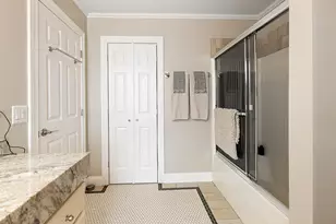 24 Pleasant St, Bangor, ME 04401 - Photo 32
