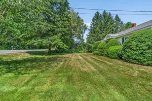 2639 Union St, Hermon, ME 04401 - Photo 10