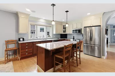 16 Webster Way, Scarborough, ME 04074 - Photo 2