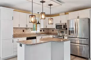 2 Creek Crossing, Kittery, ME 03904 - Photo 14
