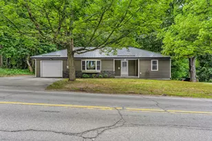 71 Enfield Rd, Lincoln, ME 04457 - Photo 4