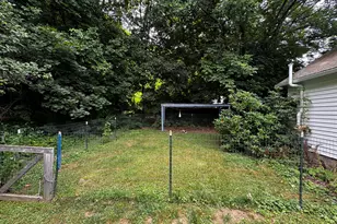 139 Franklin St, Bucksport, ME 04416 - Photo 4