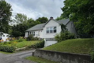 139 Franklin St, Bucksport, ME 04416 - Photo 2