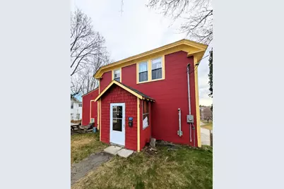 85 School Street, Millinocket, ME 04462 - Photo 2