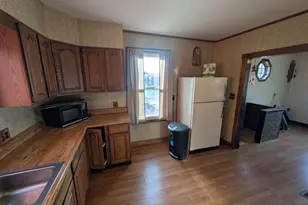 85 School St, Millinocket, ME 04462 - Photo 10