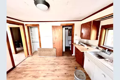 85 School Street, Millinocket, ME 04462 - Photo 20