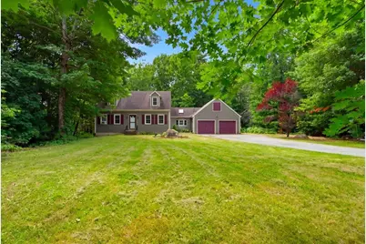 114 Garden Circle, Auburn, ME 04210 - Photo 2