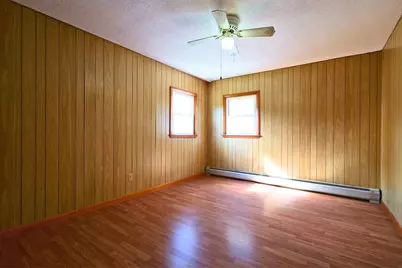 121 Dow Avenue, Lewiston, ME 04240 - Photo 18