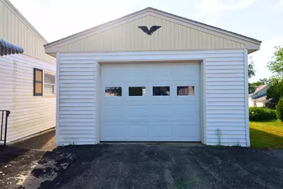 121 Dow Avenue, Lewiston, ME 04240 - Photo 28