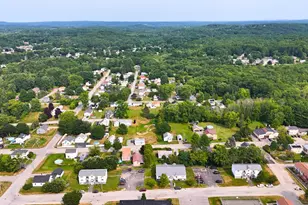 121 Dow Ave, Lewiston, ME 04240 - Photo 36