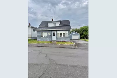 137 12th Avenue, Madawaska, ME 04756 - Photo 2