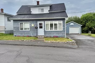 137 12th Ave, Madawaska, ME 04756 - Photo 2