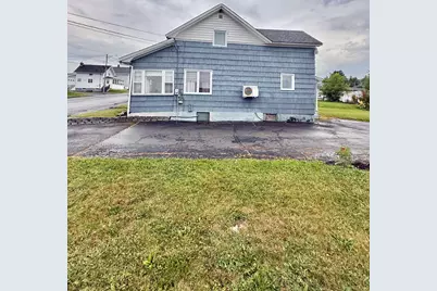 137 12th Avenue, Madawaska, ME 04756 - Photo 4