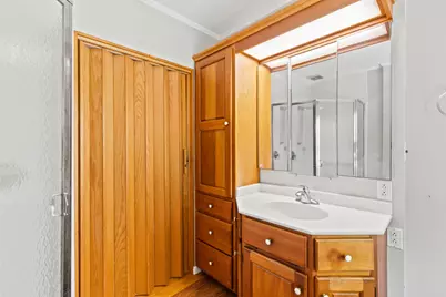 10 Barkley Avenue, Auburn, ME 04210 - Photo 22