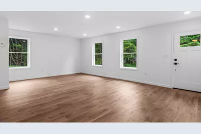 16 Pomroy Lane, Levant, ME 04456 - Photo 10