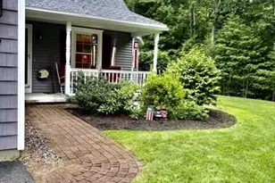 81 Plymouth Grove Dr, Kennebunk, ME 04043 - Photo 2